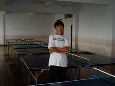 世界上最丑的男孩[精英乒乓论坛--中国第一乒乓